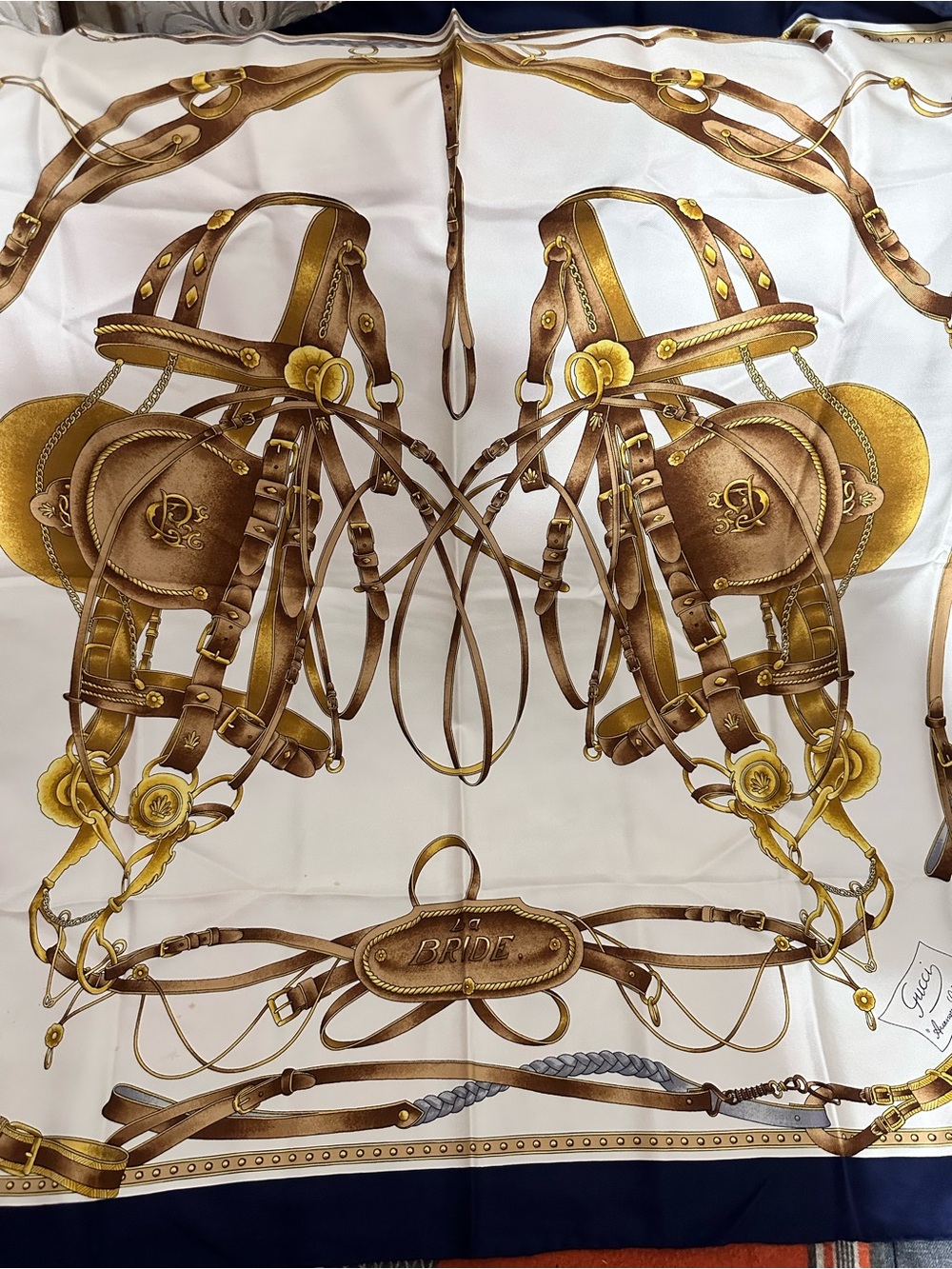 GUCCI ❤️🌟 EQUESTRIAN HARNESS PRINT SILK SCAR IN GOLDS & BROWN ITEM #5513171